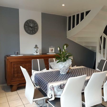 Cosy Maison 3 Chambres Honfleur Jardin, Parking Prive Et Jacuzzi Exterior photo